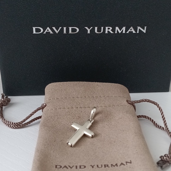 David Yurman Small Sterling Silver Men's Deco Cross Pendant - Picture 2 of 5